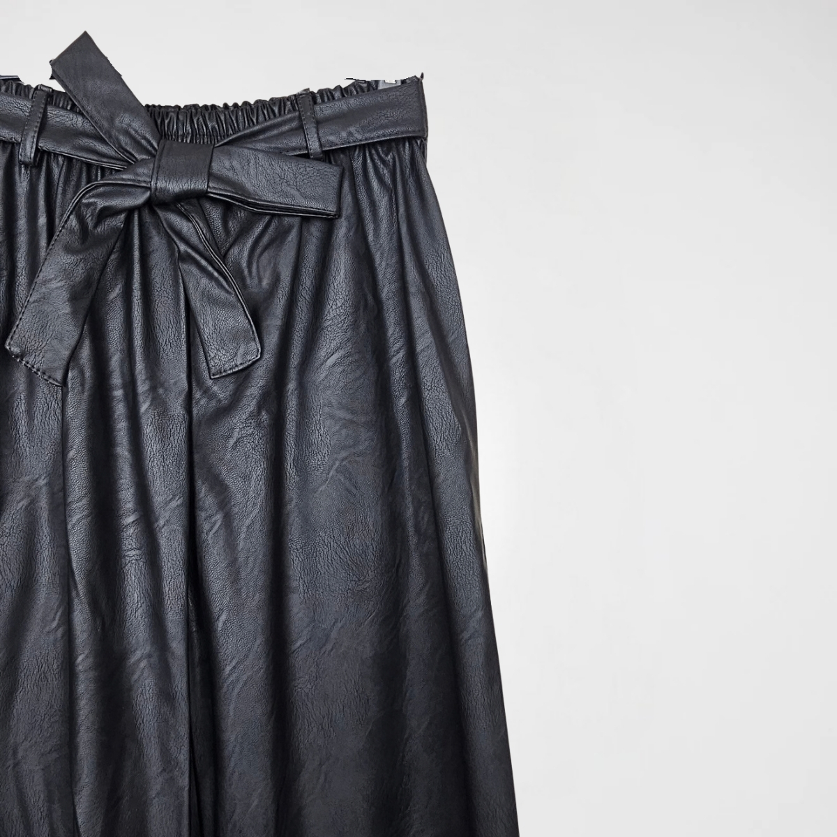 Παντελόνι Bow Leather ♥ - Image 4